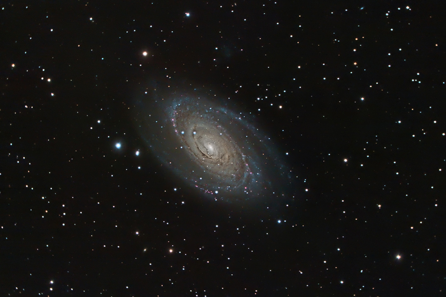 M81_v5.jpg