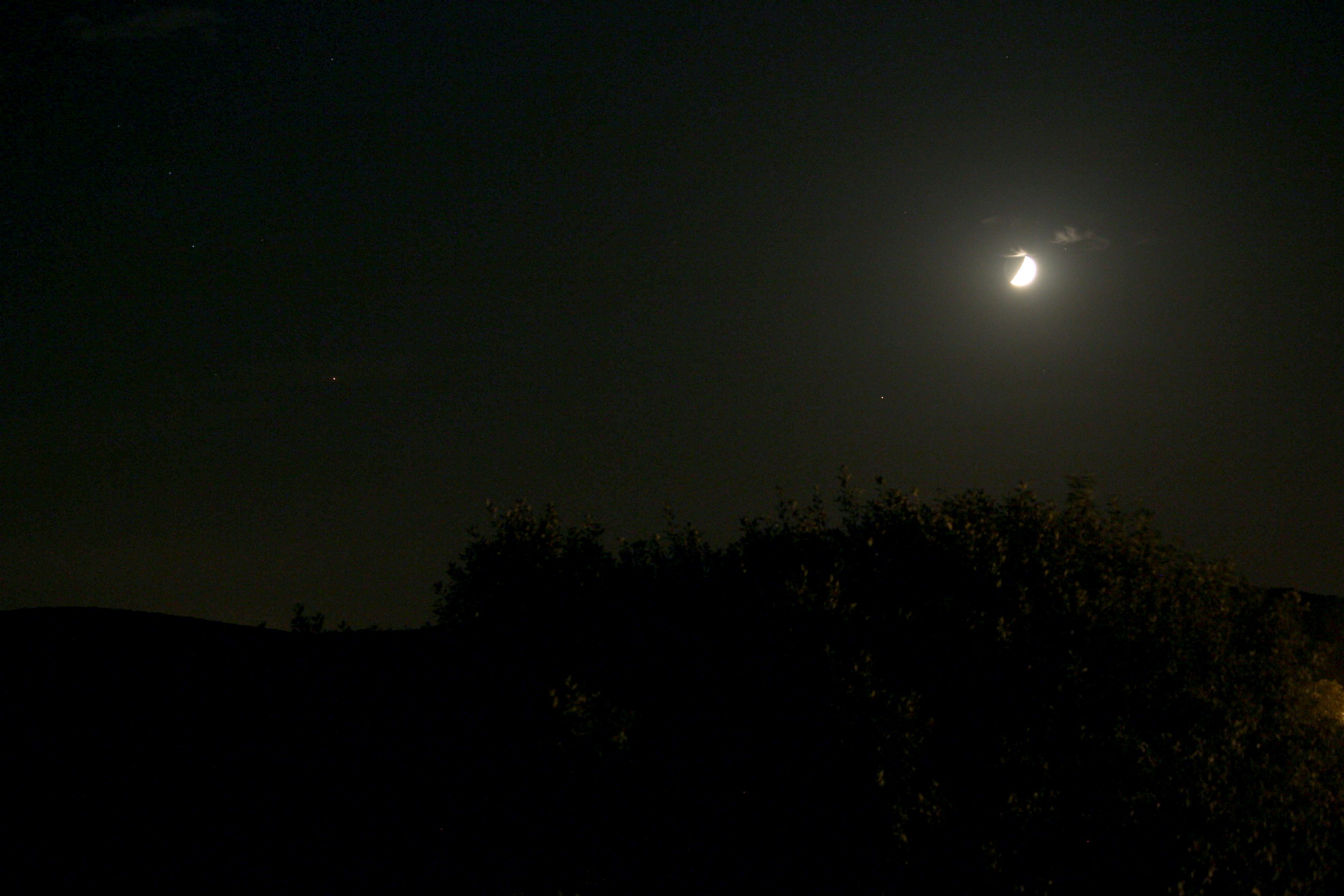 Lune + Saturne et Mars + éclairage public_2.jpg