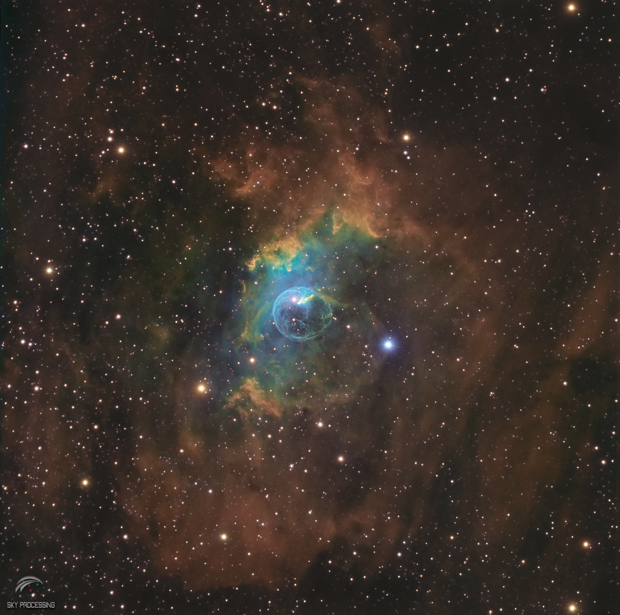 Ngc7635BoostetSaturaccentgrosboost-satur.jpg