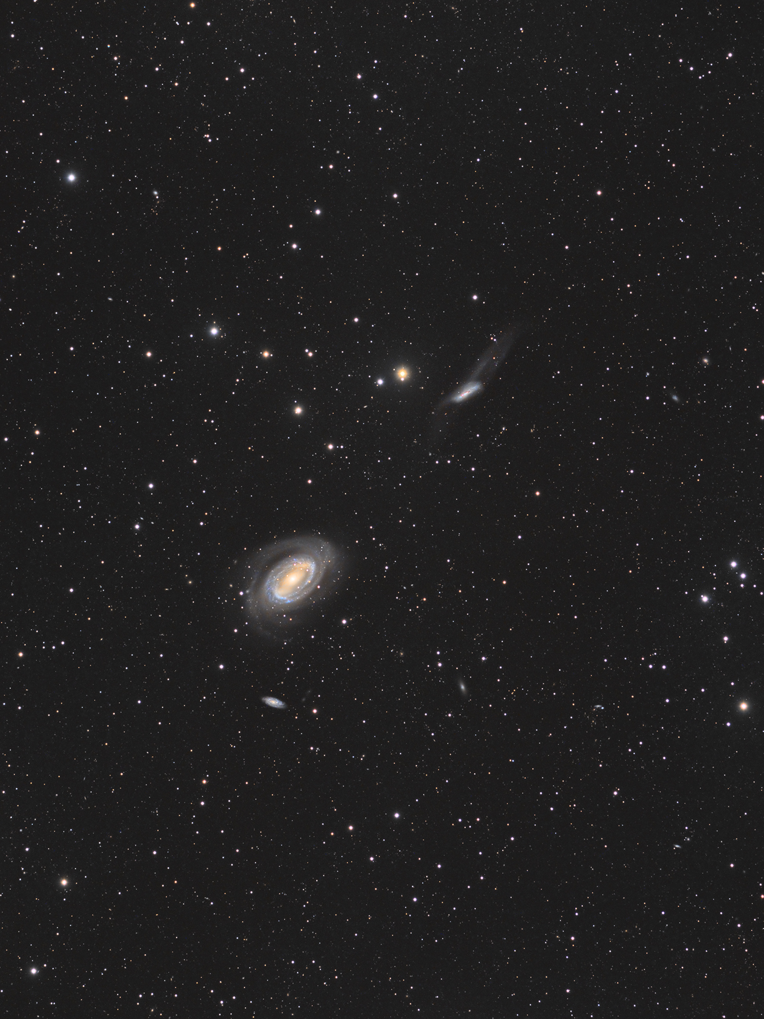 NGC4725_LRVB_PS_crop_LowRes.jpg