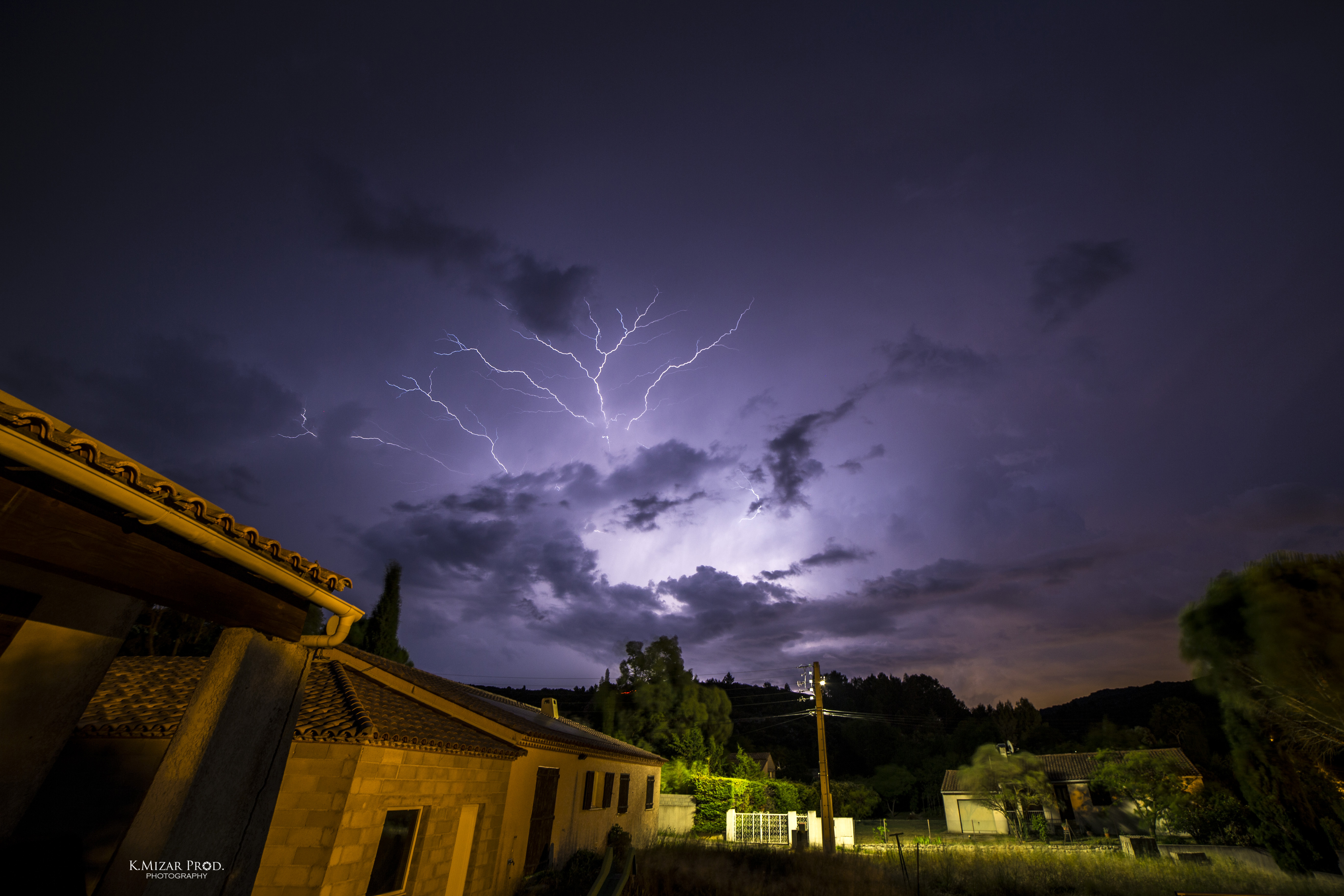 14mm; iso200; 20sec