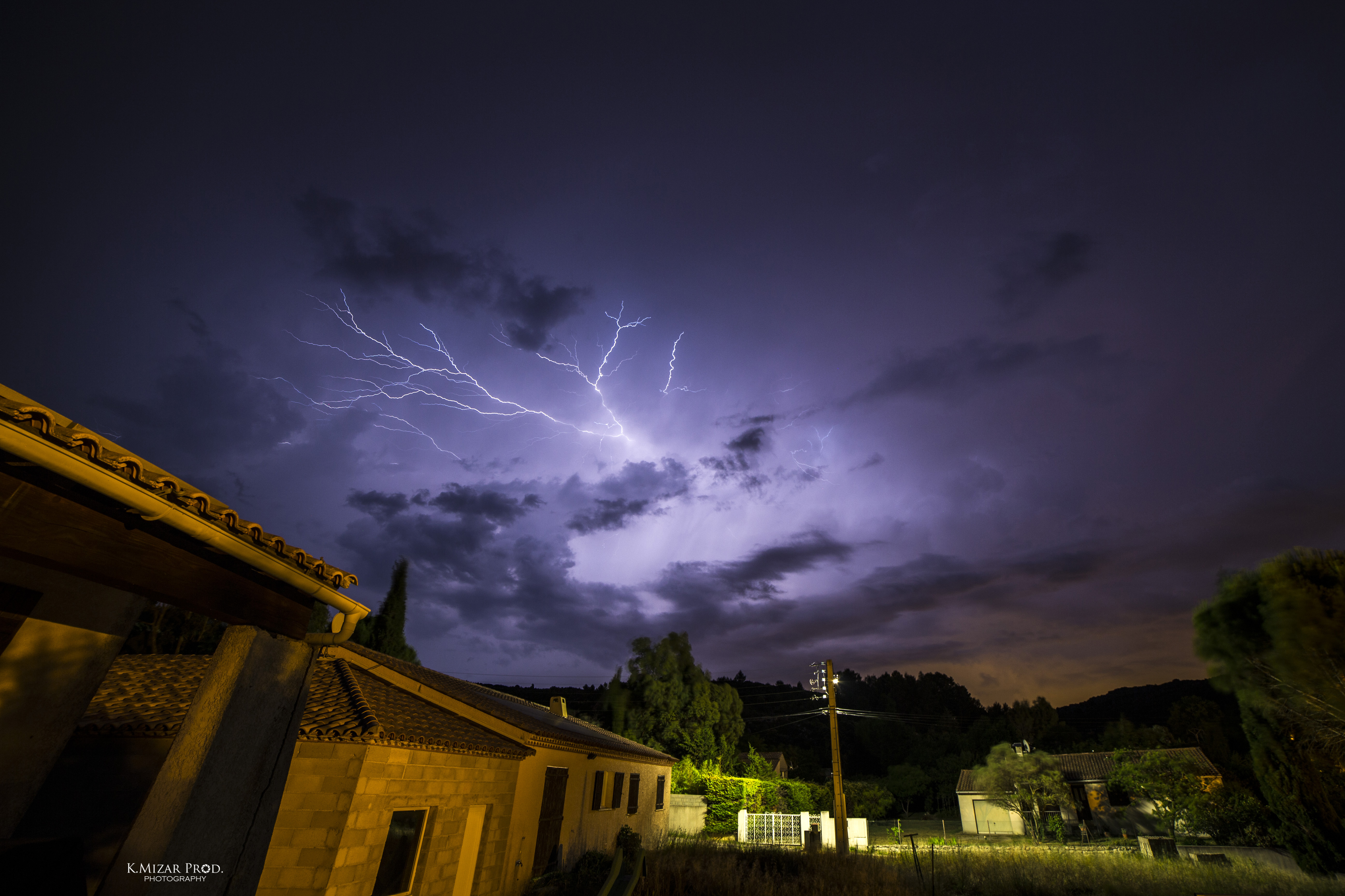 14mm; iso200; 20sec