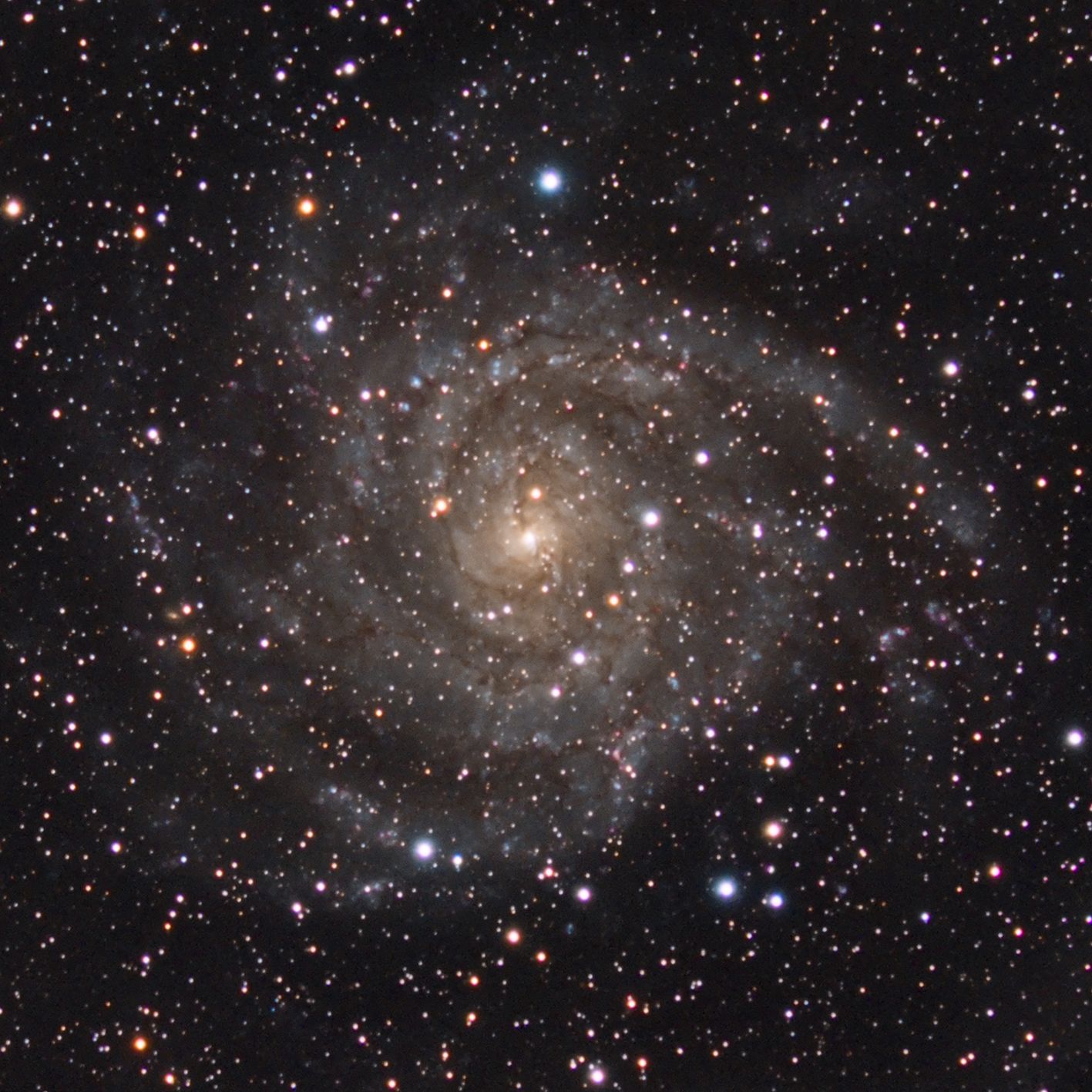 IC342_LRGBCombi_Final_PS.jpg