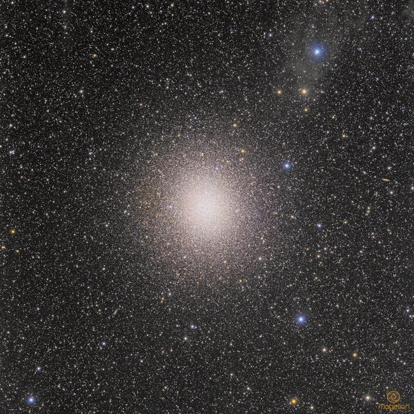 Omega_Centauri_Final_PS_LowRes